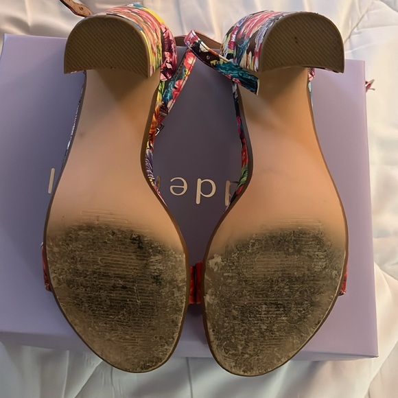 Steve Madden sandals - Picture 3 of 5